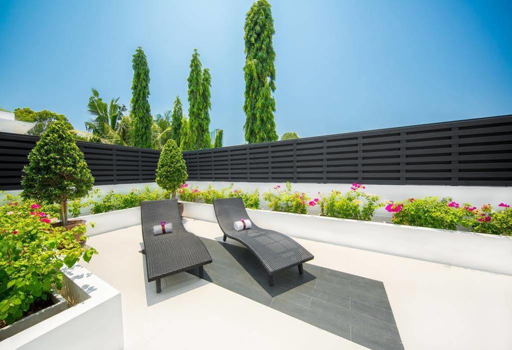 Colibri Pool Villa Pattaya Praia de Jomtien Exterior foto