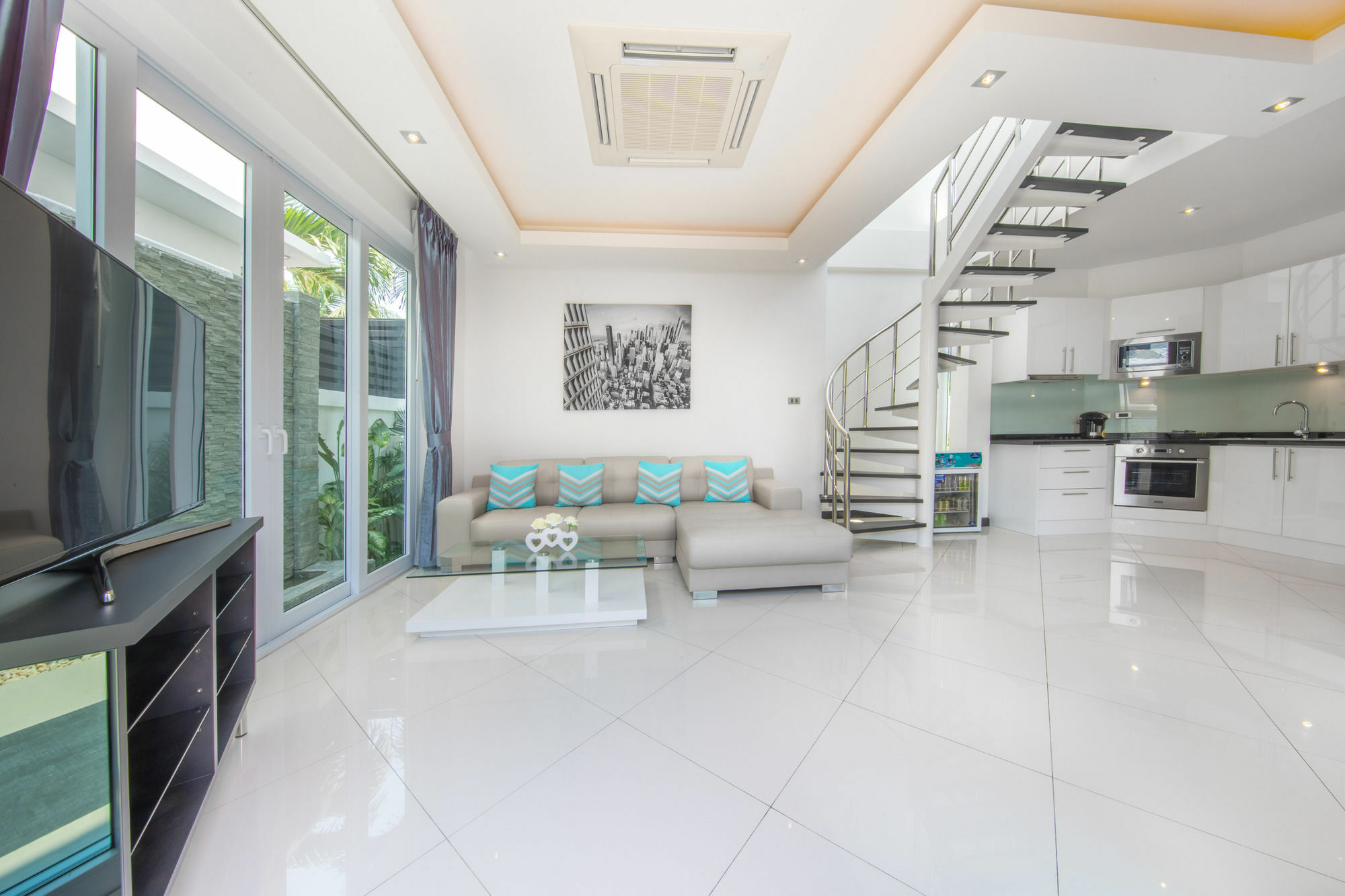 Colibri Pool Villa Pattaya Praia de Jomtien Exterior foto